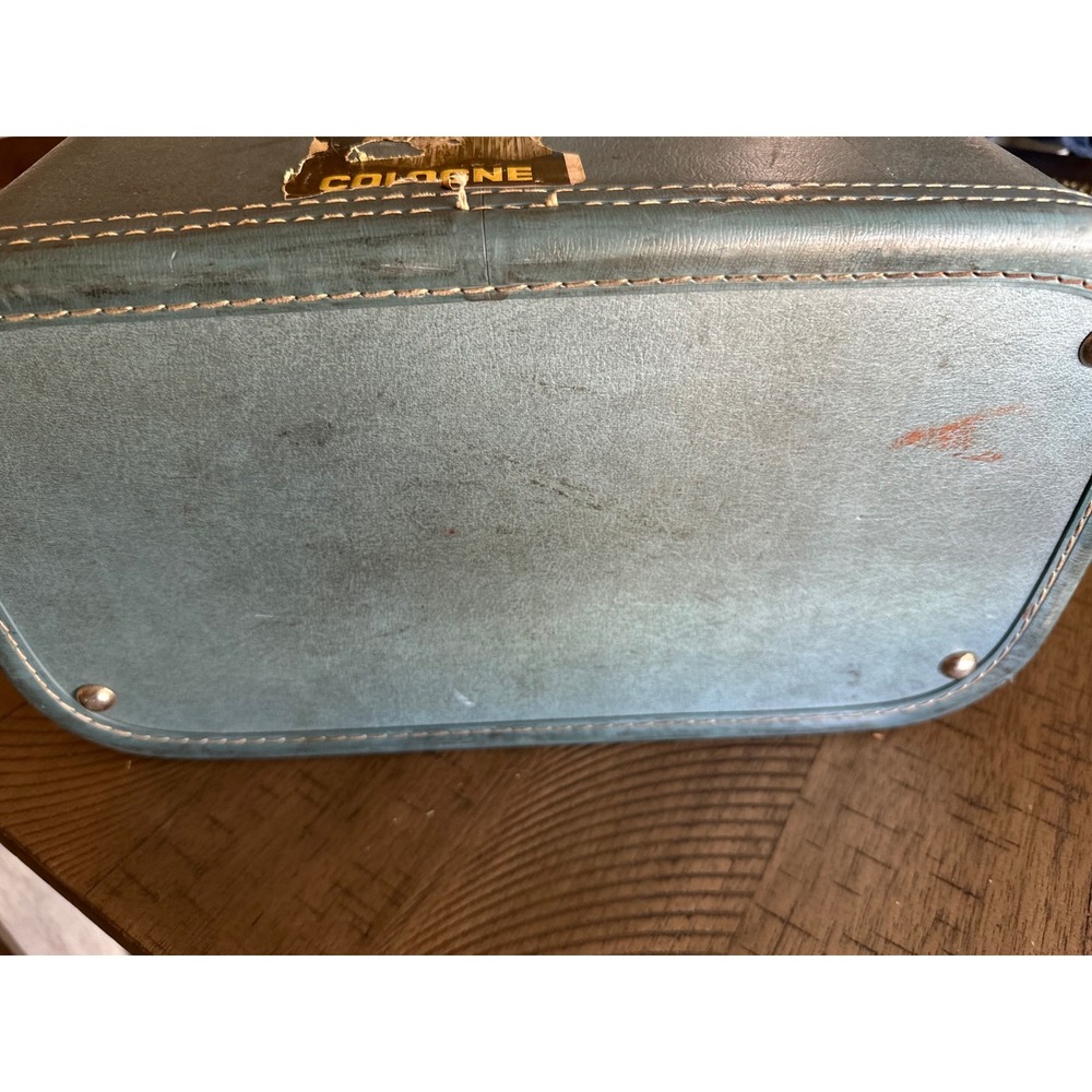 Mid-Century Skyway Train Case with Original Key Slate Blue Makeup Vanity Box - Picture 15 of 15